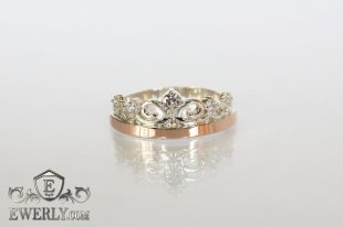 Серебряная корона - женское кольцо с золотом и белыми фианитами, фото